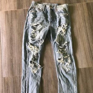 American eagle distress jeans